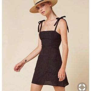 Reformation black linen Jilly dress - new!